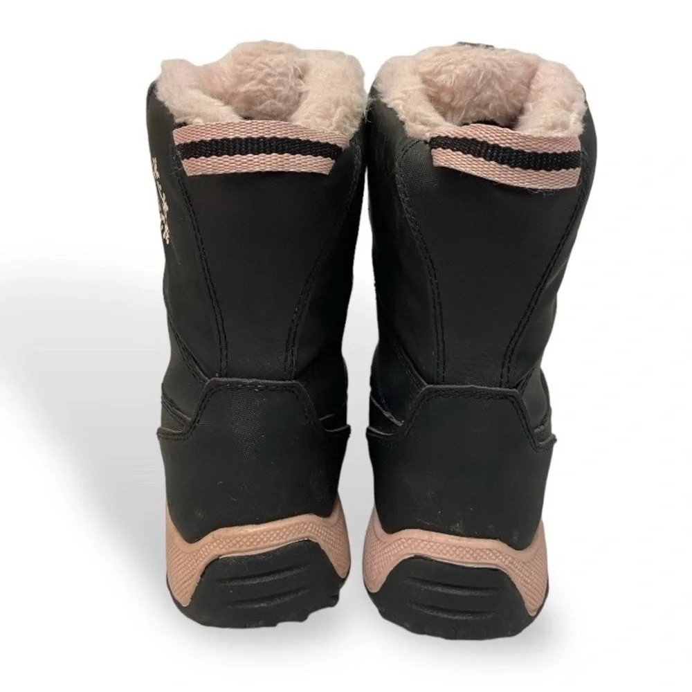 Girls sportek winter boots pink and black size 1